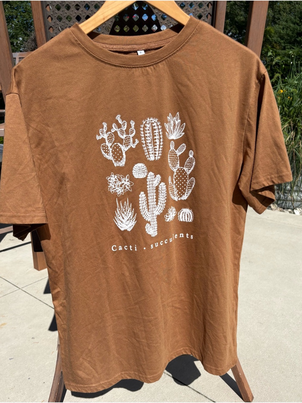 Womens Boutique Oversized Camel Brown Cacti & Succulents Graphic T-Shirt- size S